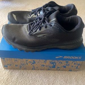 Men’s Brook’s Adrenaline GTS 21 Running Shoes